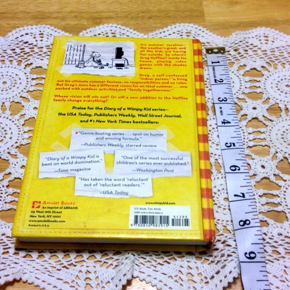 Diary of a Wimpy Kid, Dog Days, Middle Grade Level - Picture 2 of 6